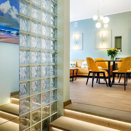 Tyzenhauz Pawia Street Apartment