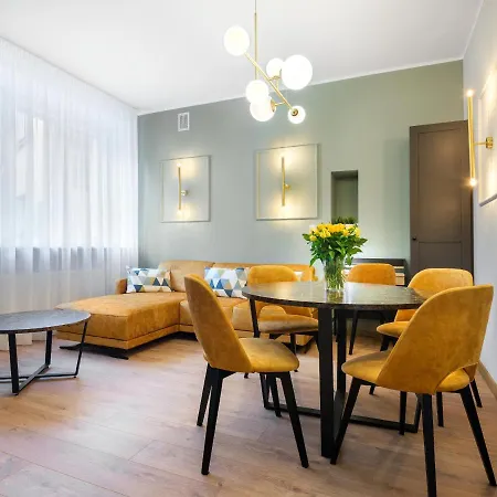 Apartment Tyzenhauz Pawia Street Krakow