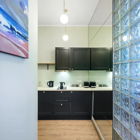 Tyzenhauz Pawia Street Apartment