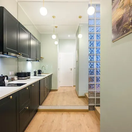 Tyzenhauz Pawia Street Апартаменты *